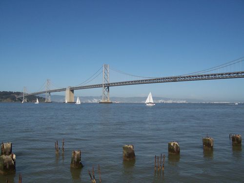 San Francisco Bay Bridge (palo-alto_100_8480.jpg) wird geladen. Eindrucksvolle Fotos von der Westküste Amerikas erwarten Sie.